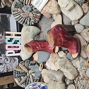 Bed Stu leather peep toe block heel bootie